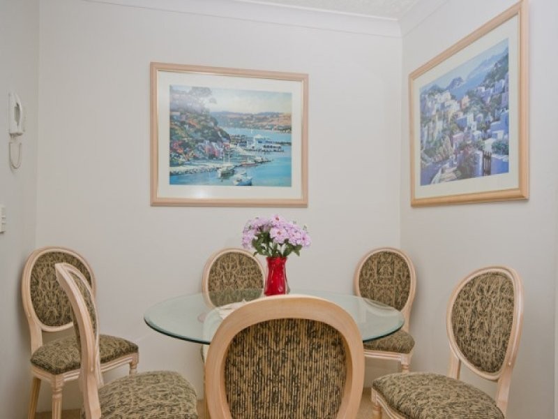 502 The Ritz Philip Avenue, Broadbeach QLD 4218