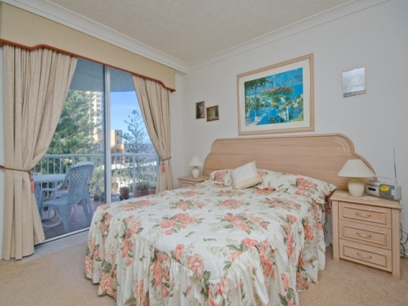 502 The Ritz Philip Avenue, Broadbeach QLD 4218