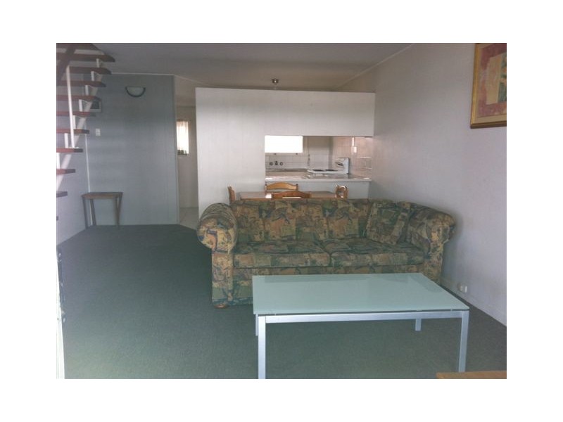 2/19 Watson Esplanade, Surfers Paradise QLD 4217