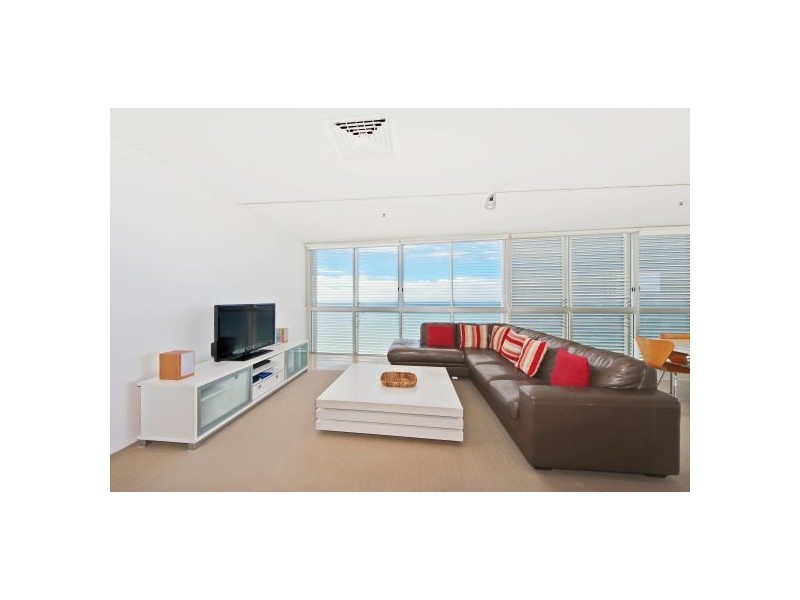 2205 ‘Air on Broadbeach’ 159 Old Burleigh Road, Broadbeach QLD 4218