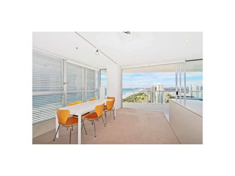 2205 ‘Air on Broadbeach’ 159 Old Burleigh Road, Broadbeach QLD 4218