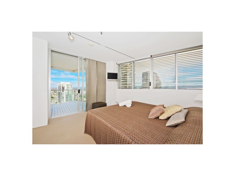 2205 ‘Air on Broadbeach’ 159 Old Burleigh Road, Broadbeach QLD 4218