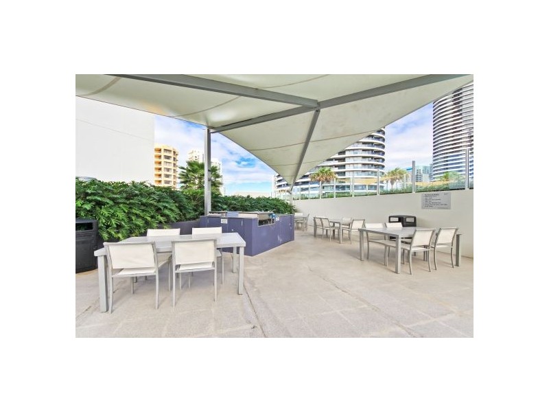 2205 ‘Air on Broadbeach’ 159 Old Burleigh Road, Broadbeach QLD 4218