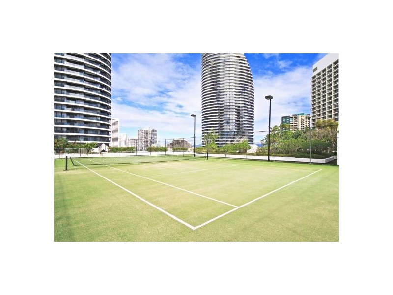 2205 ‘Air on Broadbeach’ 159 Old Burleigh Road, Broadbeach QLD 4218