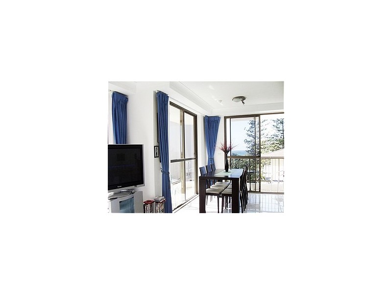 14/4 Britannia Avenue, Broadbeach QLD 4218