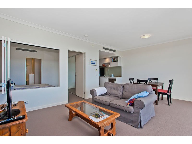 703 ‘Silvershore’ 430 Marine Pde, Biggera Waters QLD 4216