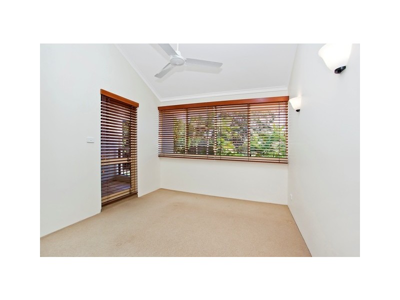 Villa 2 ‘Bristol Fry’ Rhode Island, Clear Island Waters QLD 4226