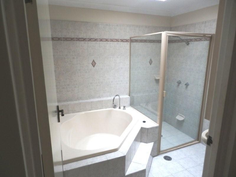 66 Allambi Avenue, Broadbeach Waters QLD 4218