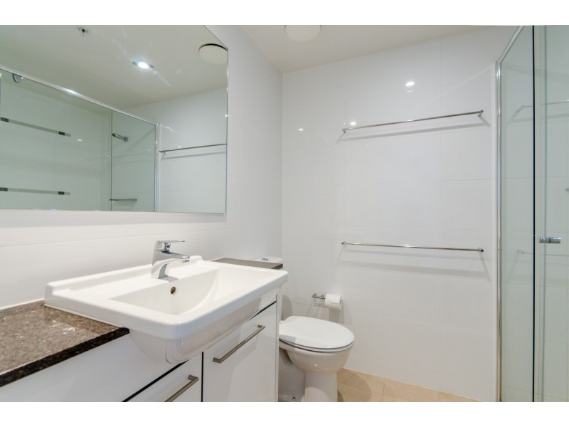 709 ‘Sierra Grand’ 22 Surf Parade, Broadbeach QLD 4218