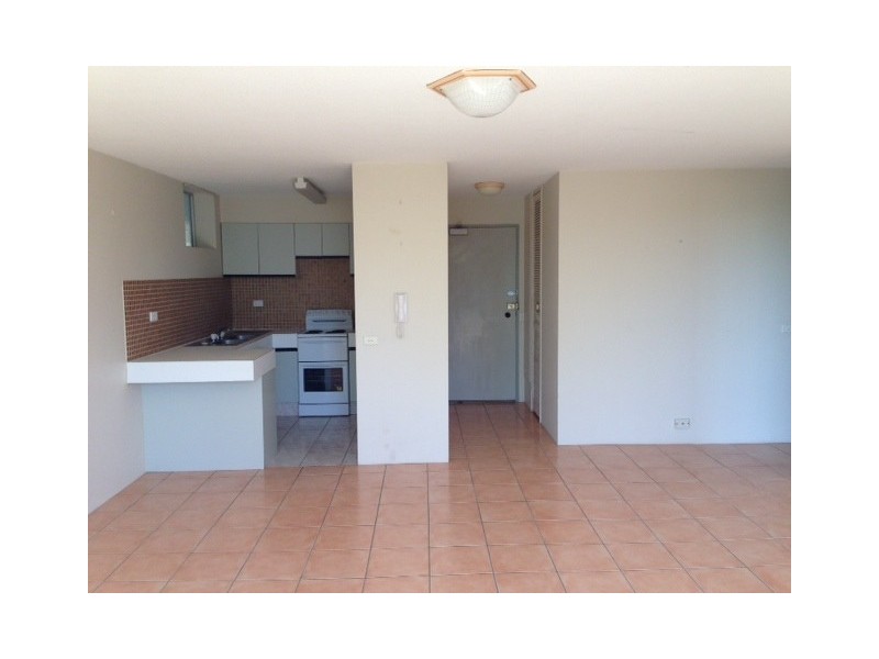 8/280 Hedges Avenue, Mermaid Beach QLD 4218