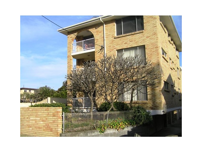 8/14 Vista Street, Surfers Paradise QLD 4217