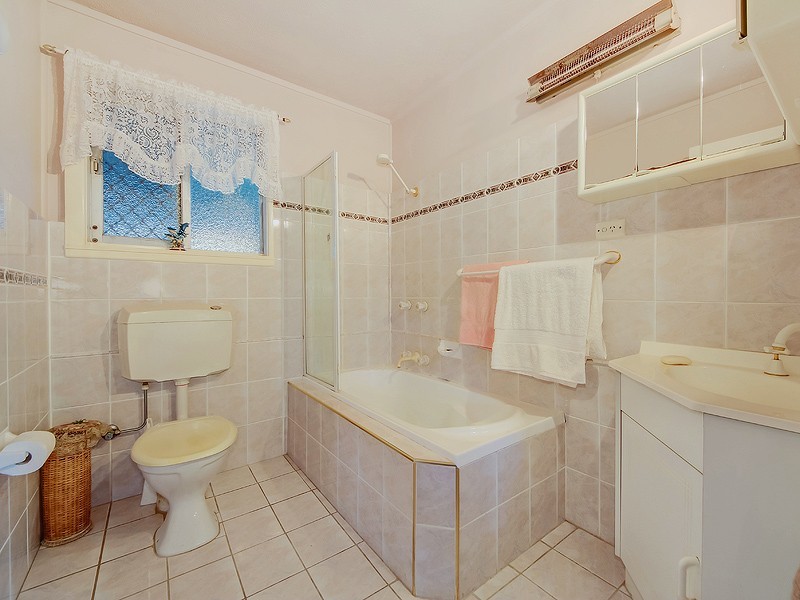 50 Monaco Street, Broadbeach Waters QLD 4218