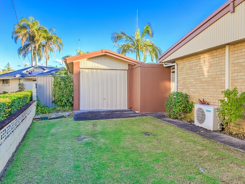 50 Monaco Street, Broadbeach Waters QLD 4218