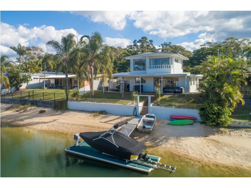 120 Rio Vista Boulevard, Broadbeach Waters QLD 4218