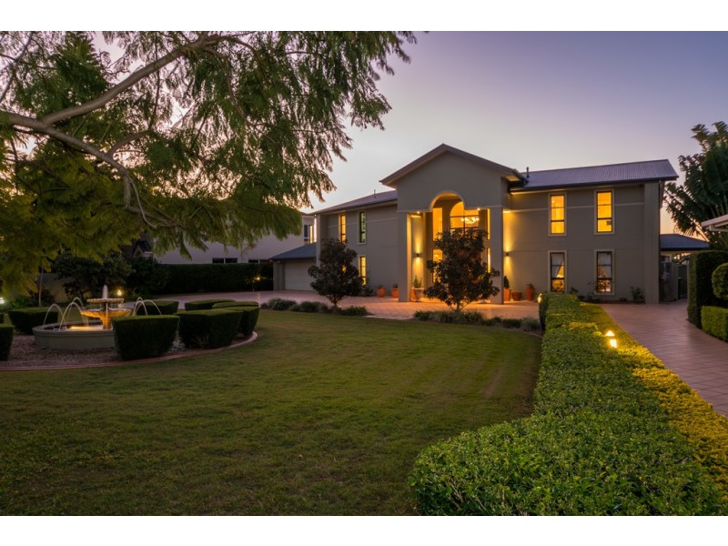 57-59 Monaco Street, Broadbeach Waters QLD 4218