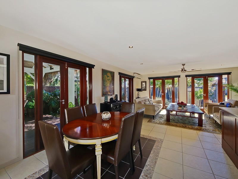 7 Tain Court, Sorrento QLD 4217