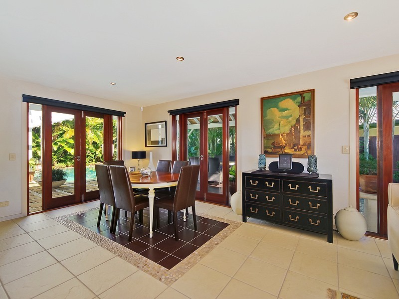 7 Tain Court, Sorrento QLD 4217