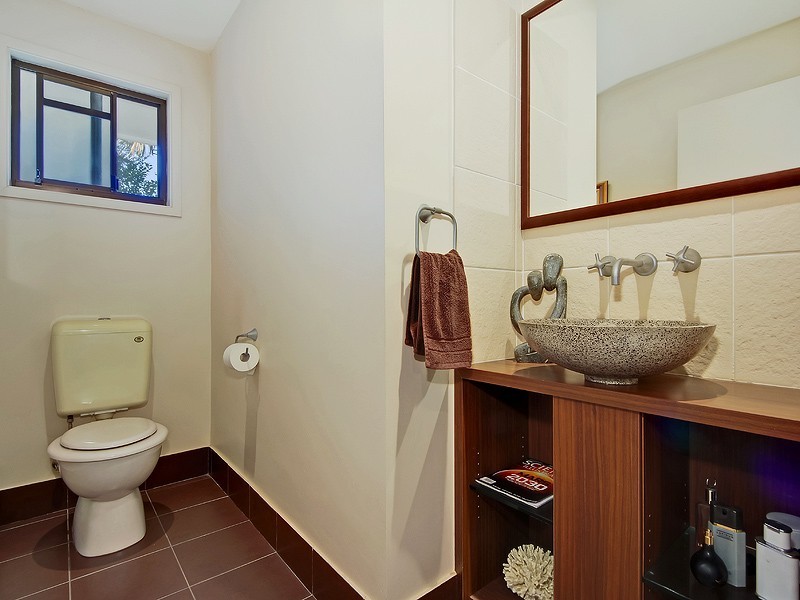 7 Tain Court, Sorrento QLD 4217