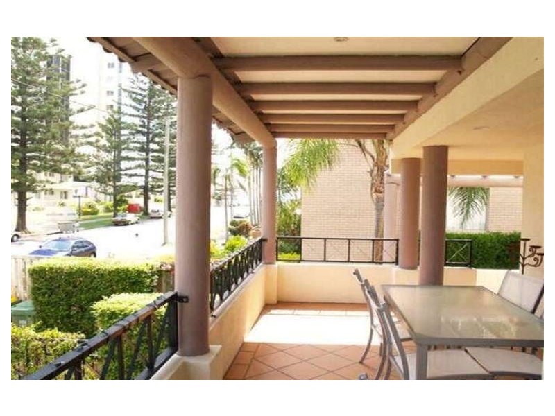 1/18 Frederick Street, Surfers Paradise QLD 4217