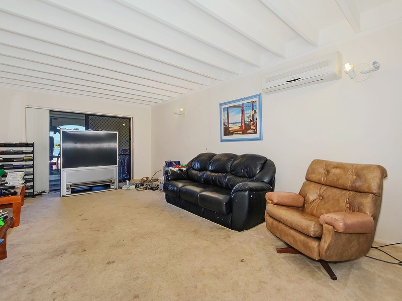 145 Rio Vista Blvd, Broadbeach Waters QLD 4218