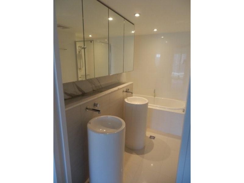 908 ‘THE ORACLE’, Broadbeach QLD 4218