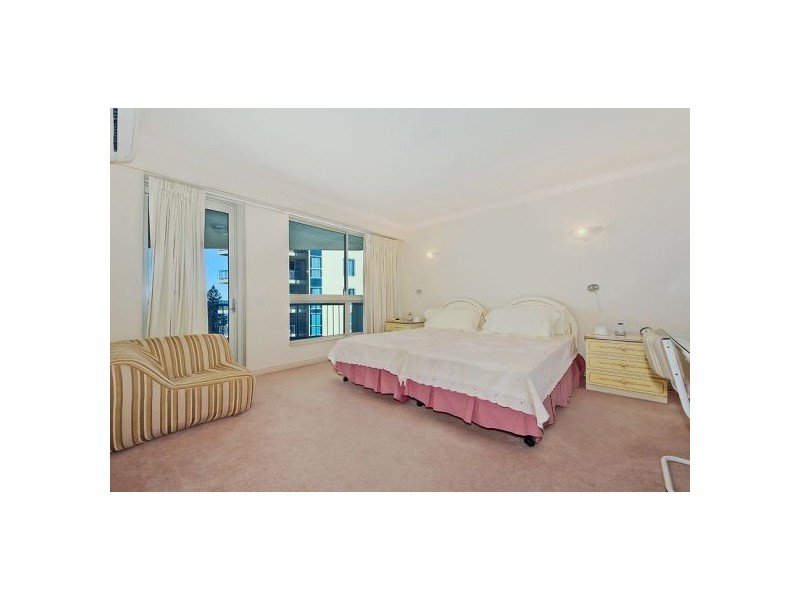 43 ‘Oceana on Broadbeach’ 100 Old Burleigh Road, Broadbeach QLD 4218