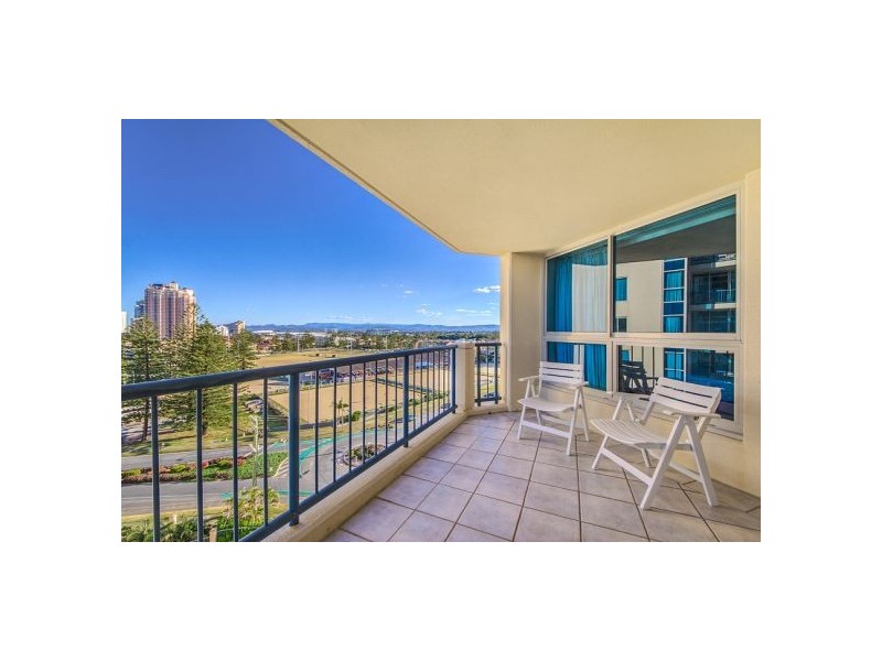 43 ‘Oceana on Broadbeach’ 100 Old Burleigh Road, Broadbeach QLD 4218