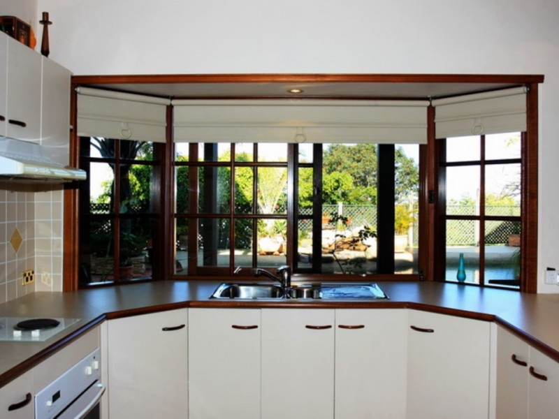 27 Amethyst Ct, Carrara QLD 4211