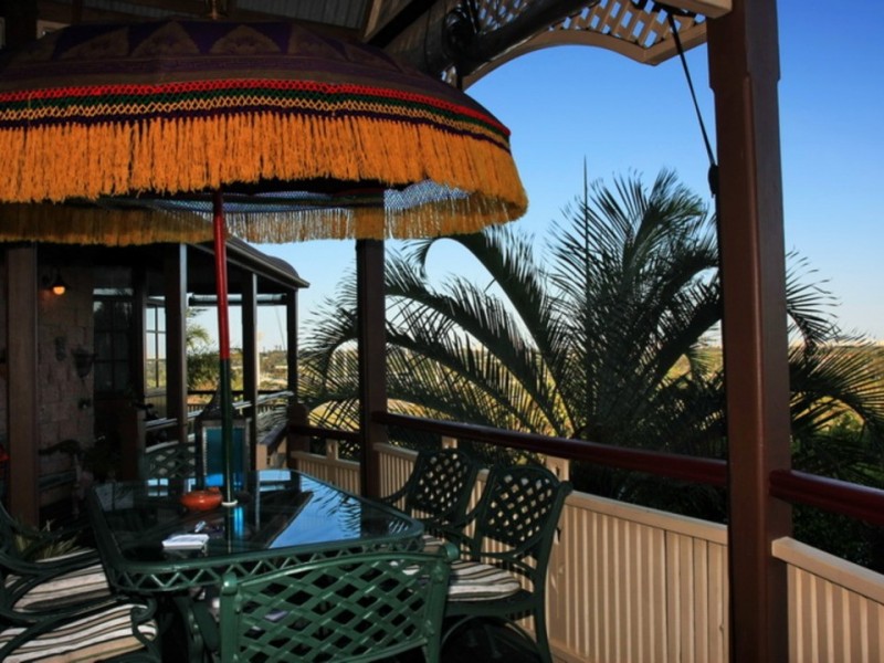 27 Amethyst Ct, Carrara QLD 4211