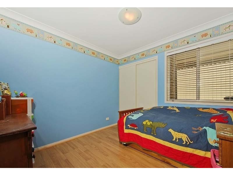 12 Zane Street, Molendinar QLD 4214