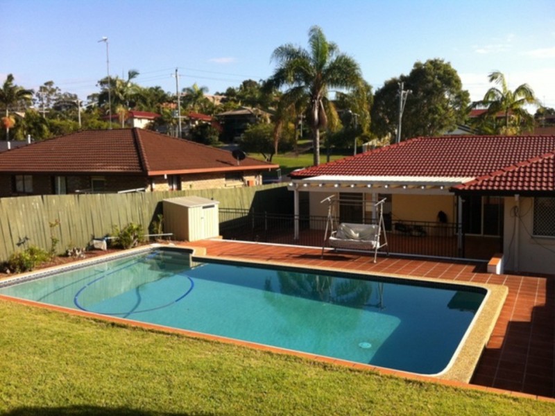 16 Cotlew Street, Southport QLD 4215