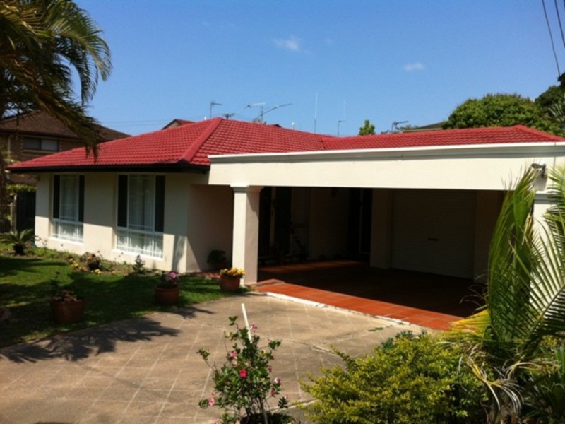 16 Cotlew Street, Southport QLD 4215