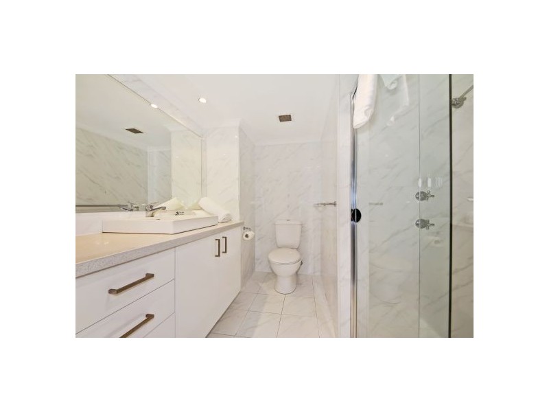 32H ‘Beach Haven’ 1 Albert Avenue, Broadbeach QLD 4218