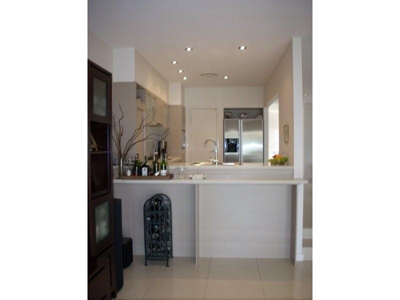 7005A Vista Drive, Benowa QLD 4217