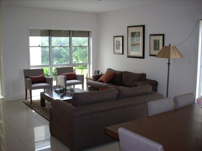 7005A Vista Drive, Benowa QLD 4217