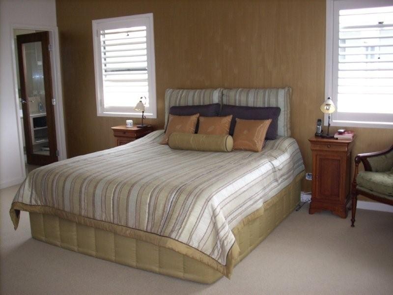 7005A Vista Drive, Benowa QLD 4217