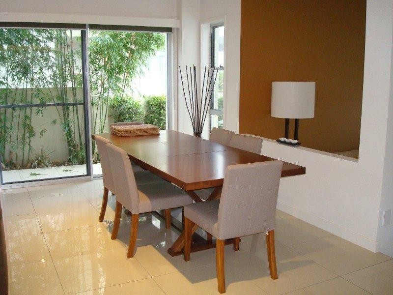 7005A Vista Drive, Benowa QLD 4217