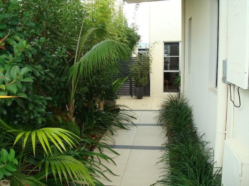 7005A Vista Drive, Benowa QLD 4217