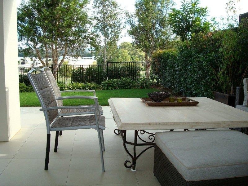 7005A Vista Drive, Benowa QLD 4217