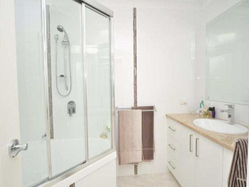 130/128 Benowa Road, Southport QLD 4215