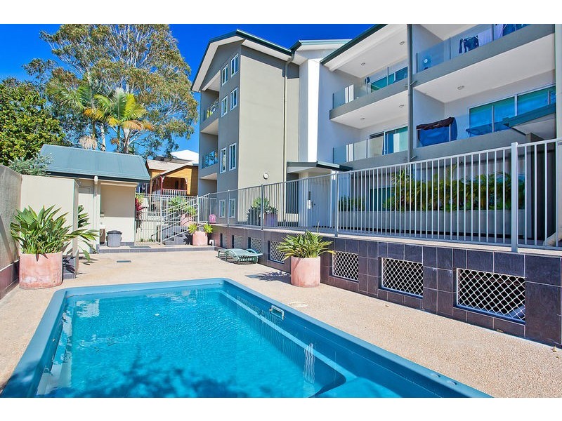 8 ‘Plato Place’ 18-20 Rose Street, Southport QLD 4215
