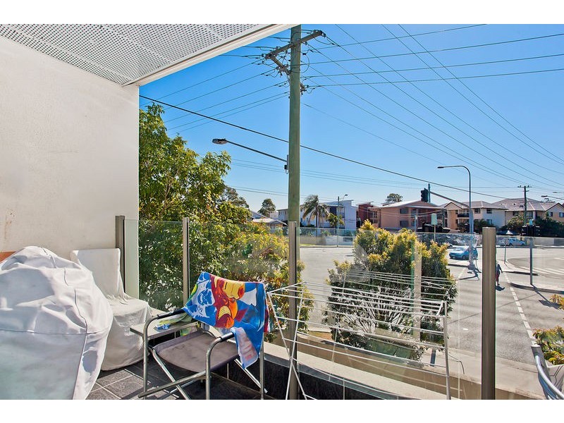 8 ‘Plato Place’ 18-20 Rose Street, Southport QLD 4215