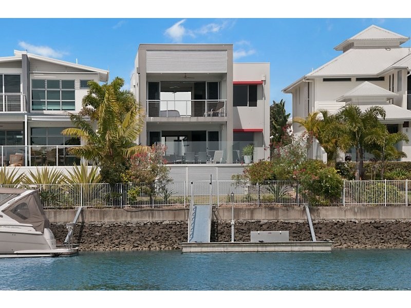 12 River Links Boulevard East, Helensvale QLD 4212