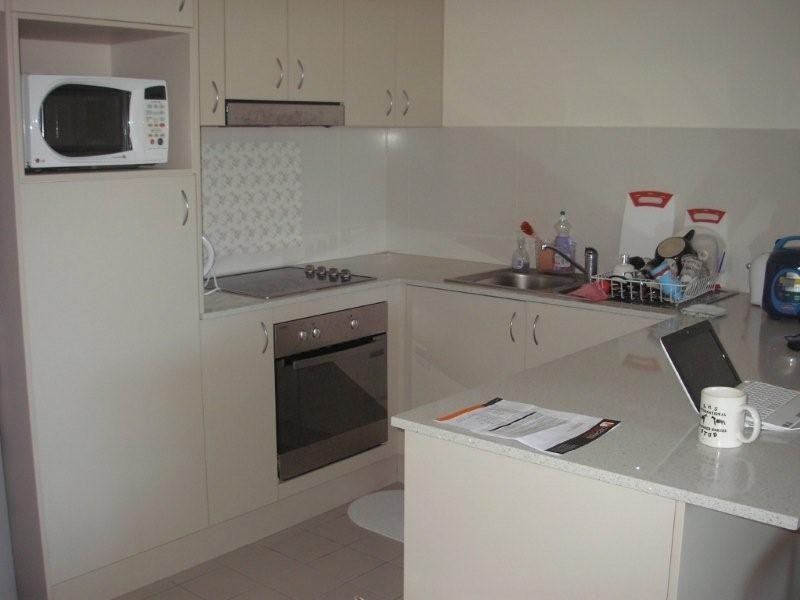 22/6-10 Rose Street, Southport QLD 4215