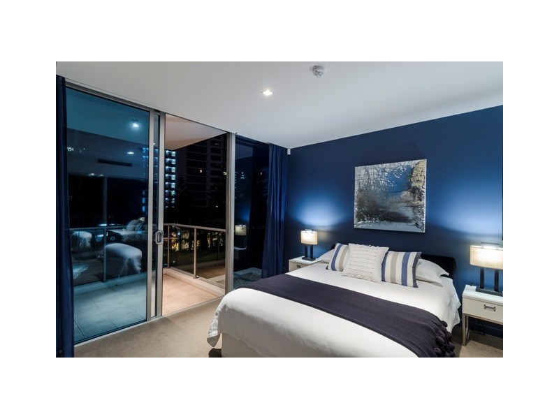 21 Vista Street, Surfers Paradise QLD 4217