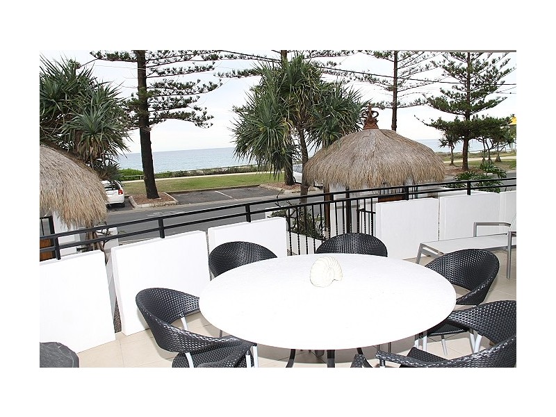 1/6 Marine Pde, Miami QLD 4220