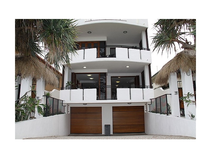 1/6 Marine Pde, Miami QLD 4220