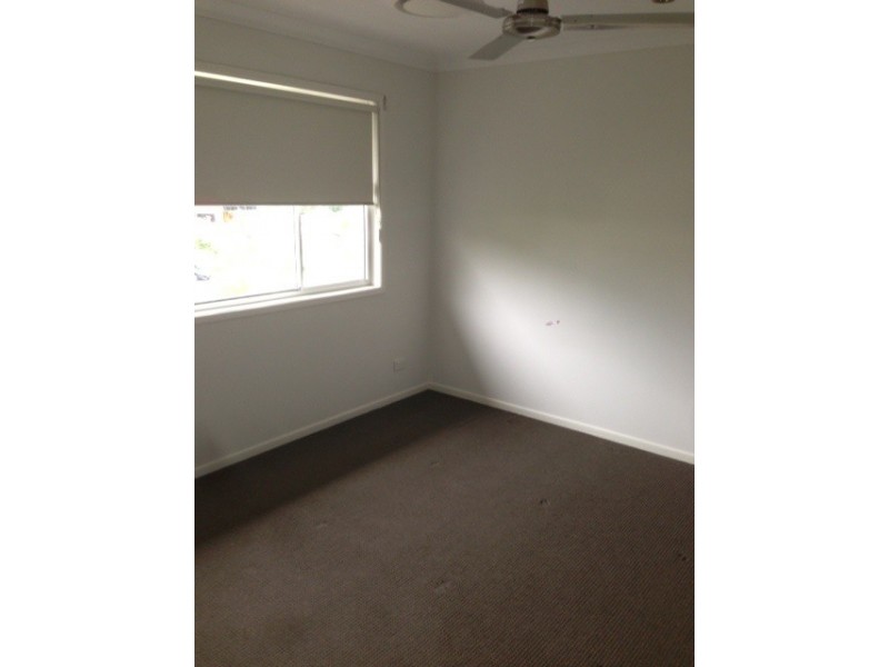 5/8 Alexandrina Drive, Varsity Lakes QLD 4227