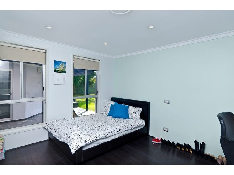 5 Rotorua Place, Clear Island Waters QLD 4226