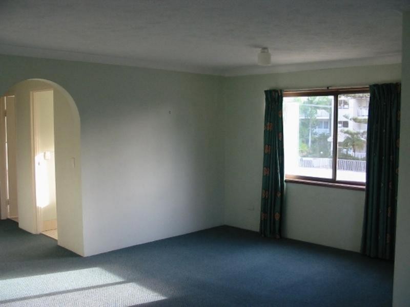 8/22 Wharf Road, Surfers Paradise QLD 4217